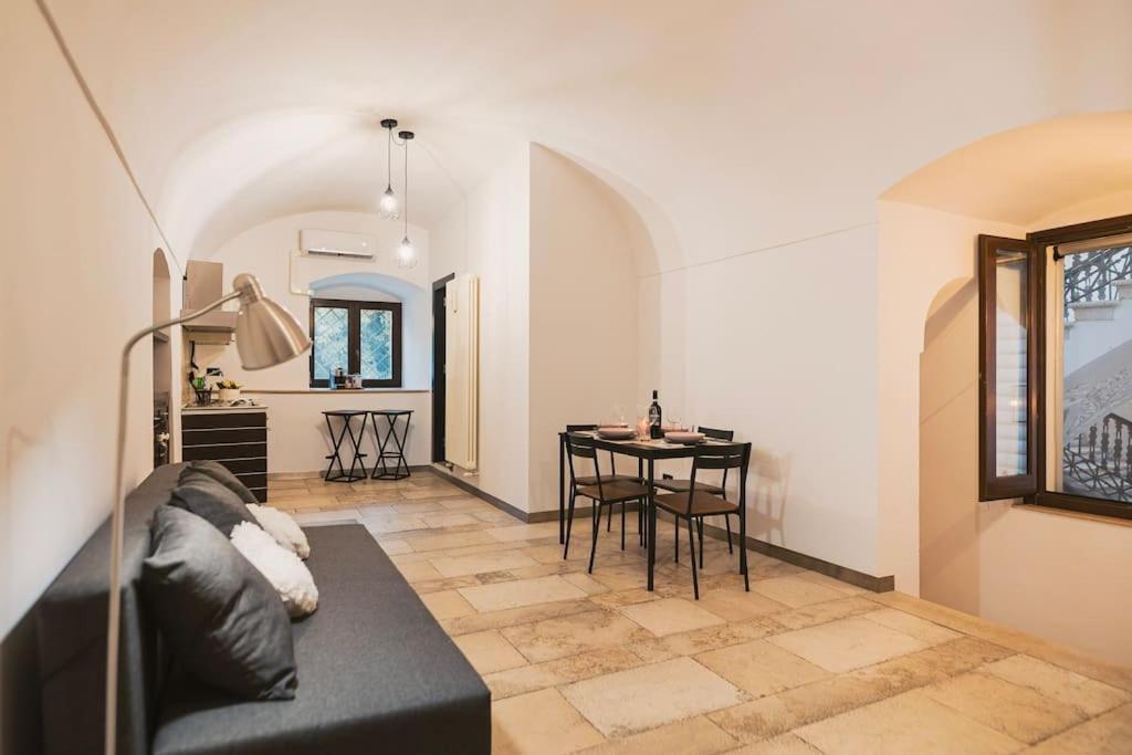 Trani -Suite ❉Marmor - Elegante Casa Storica ❉ מראה חיצוני תמונה