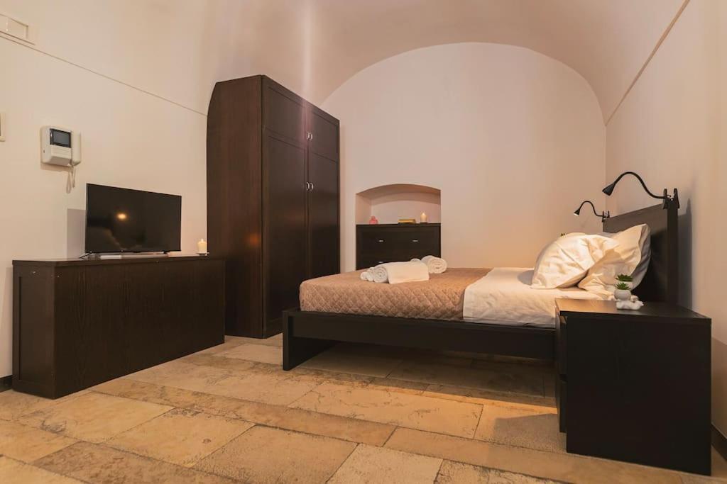 Trani -Suite ❉Marmor - Elegante Casa Storica ❉ מראה חיצוני תמונה